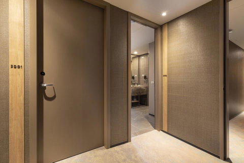 Novotel Melbourne Central - Tourism Guide 34