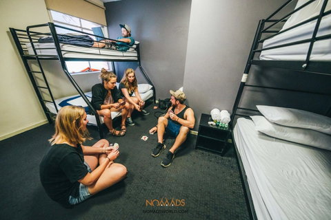 Nomads Melbourne Backpackers - Tourism Guide 31