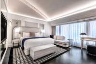 Royce Hotel