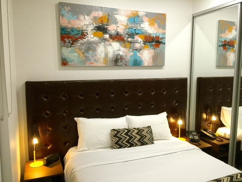 Whitehorse Apartments Hotel - Travel Search 14