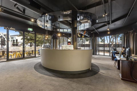 Melbourne Holiday Apartments Flinders Wharf - Travel Search 8