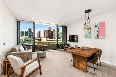 Melbourne Holiday Apartments Flinders Wharf - Travel Search 1
