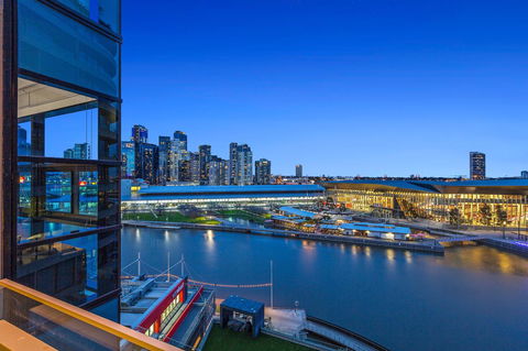 Melbourne Holiday Apartments Flinders Wharf - Travel Search 17