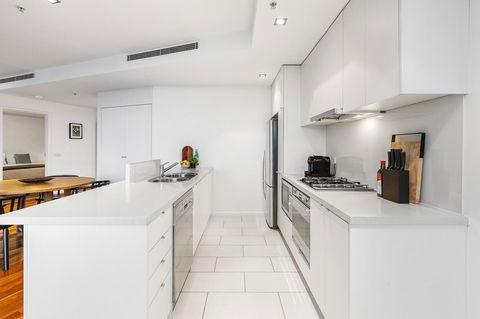 Melbourne Holiday Apartments Flinders Wharf - Travel Search 12