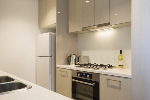City Tempo - Lonsdale St - Tourism Guide 16