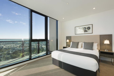 City Tempo - Lonsdale St - Tourism Guide 8