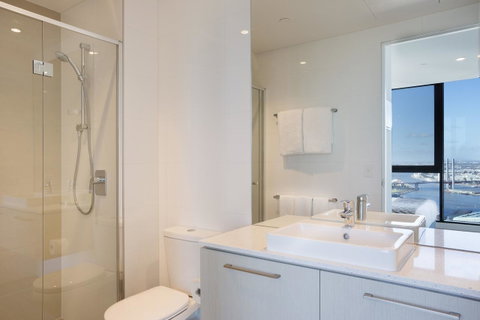 City Tempo - Lonsdale St - Tourism Guide 3