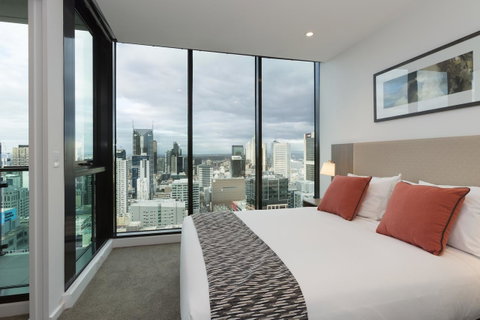 City Tempo - Lonsdale St - Tourism Guide 18
