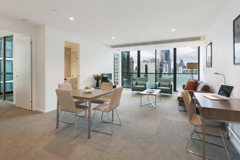 City Tempo - Lonsdale St - Tourism Guide 11