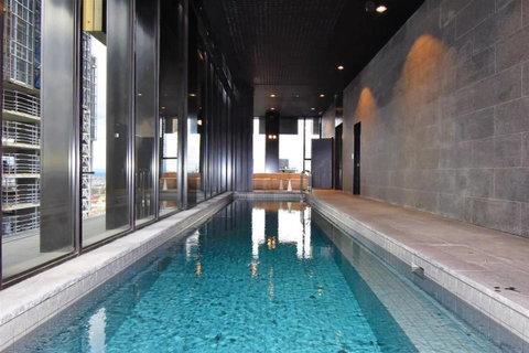 Melbourne Empire Apartments - Tourism Guide 1