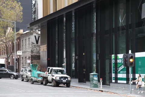 Melbourne Empire Apartments - Tourism Guide 3