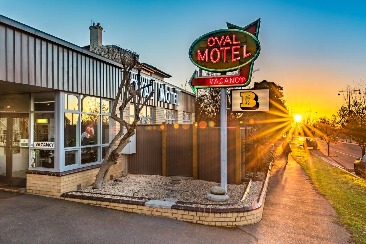 Bendigo VIC Travel Search