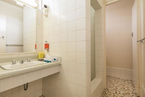 Bendigo Oval Motel - Travel Agents 16