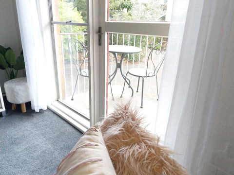 North Melbourne Retreat - Tourism Guide 14
