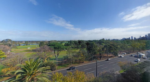 Bayview On The Park - Tourism Guide 33