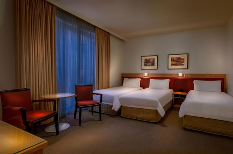 BEST WESTERN PLUS Travel Inn - Tourism Guide 43