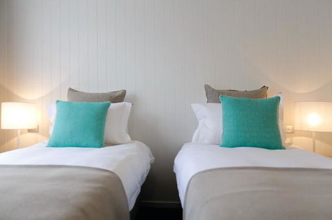 Lakes Edge Apartments - Tourism Guide 5