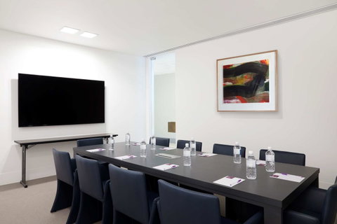 Hyatt Place Melbourne Essendon Fields - Tourism Guide 25