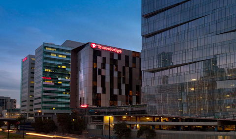 Travelodge Hotel Melbourne Docklands - Tourism Guide 23