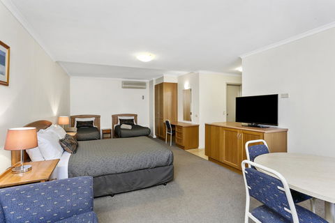 Comfort Inn Warrnambool International - Travel Agents 32