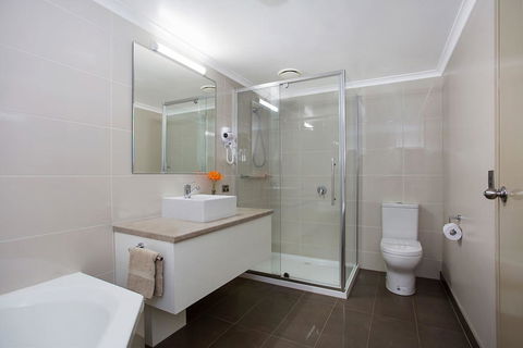 Comfort Inn Warrnambool International - Travel Agents 10