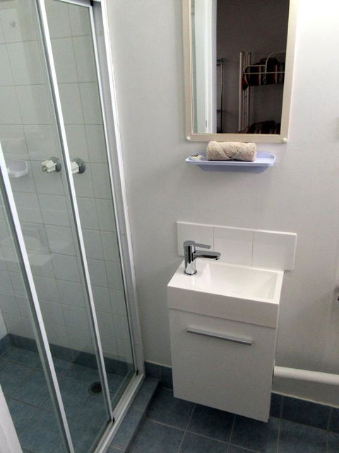 The Highlander Motel - 24HR Check In - Tourism Guide 19