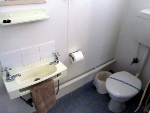 The Highlander Motel - 24HR Check In - Tourism Guide 26