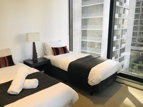 Rose Lane Serviced Apartment - Tourism Guide 25
