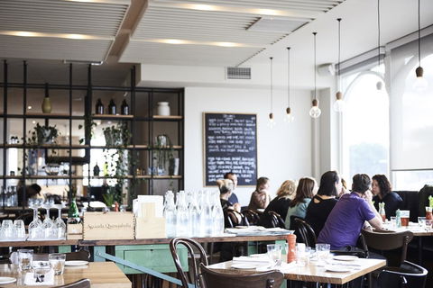 Plough Hotel - Tourism Guide 16