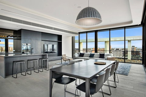 The Eminence Apartments By CLLIX - Tourism Guide 2
