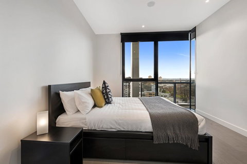 The Eminence Apartments By CLLIX - Tourism Guide 8