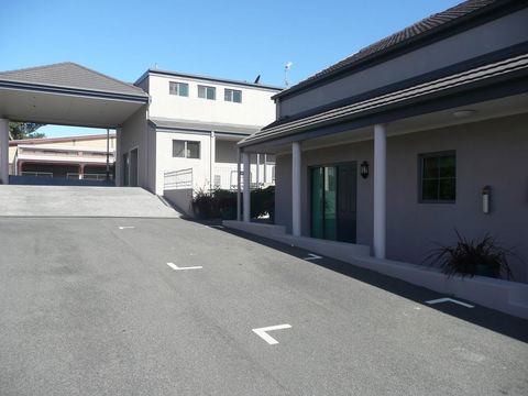 Quality Inn & Suites The Menzies - Tourism Guide 5