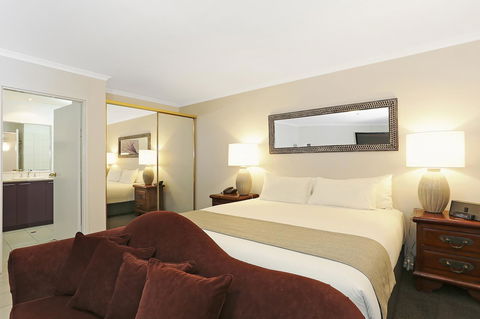 Quality Inn & Suites The Menzies - Tourism Guide 36
