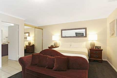 Quality Inn & Suites The Menzies - Tourism Guide 37