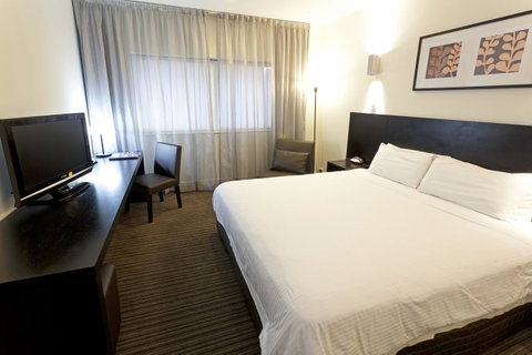 Causeway 353 Hotel - Tourism Guide 5
