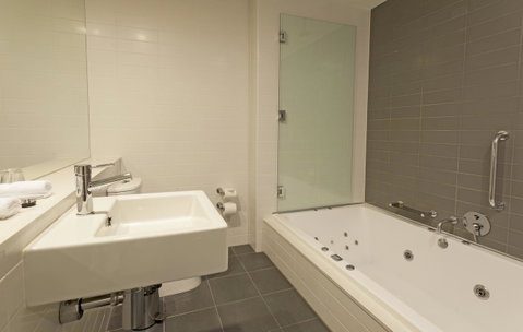 Causeway 353 Hotel - Tourism Guide 29