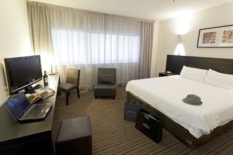 Causeway 353 Hotel - Tourism Guide 24