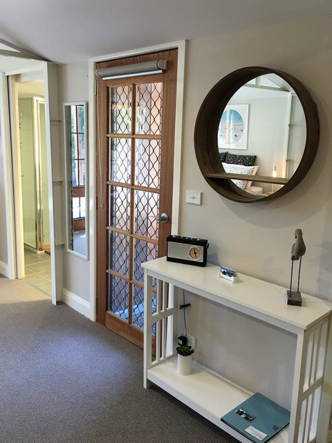 The Cosy Bungalow - Travel Agents 1