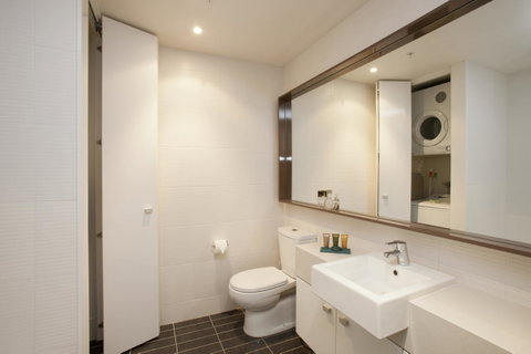 City Tempo - Whiteman St - Tourism Guide 14