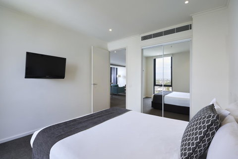 City Tempo - Whiteman St - Tourism Guide 7