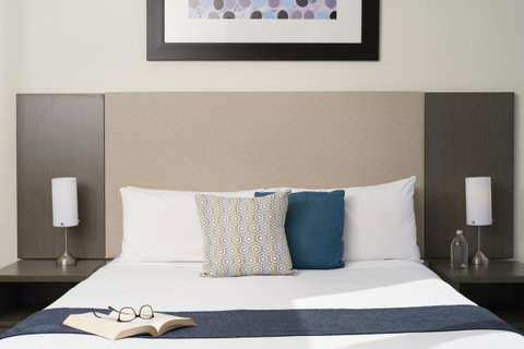 City Tempo - Whiteman St - Tourism Guide 1