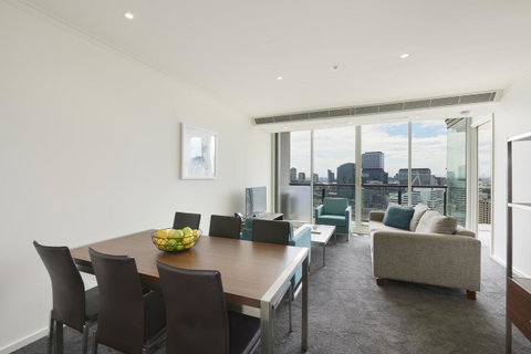 City Tempo - Whiteman St - Tourism Guide 4