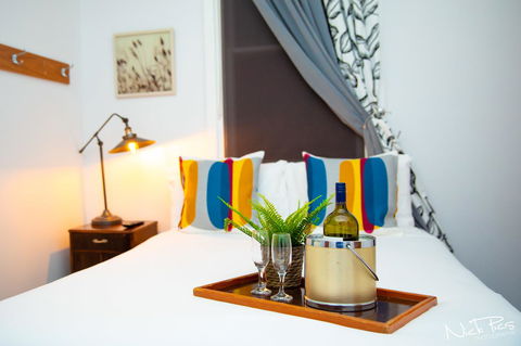 Amara Springs Guest House - Tourism Guide 14