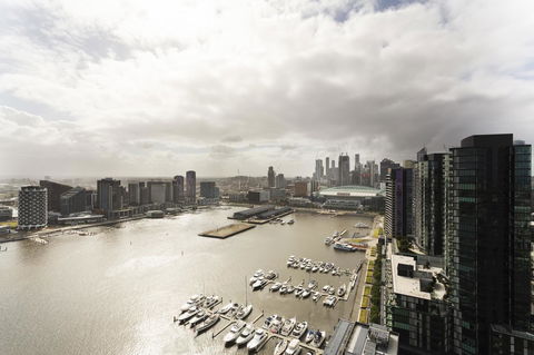 Melbourne Private Apartments - Collins Wharf Waterfront, Docklands - Travel Search 24