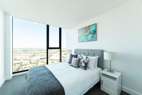 Melbourne Private Apartments - Collins Wharf Waterfront, Docklands - Travel Search 9