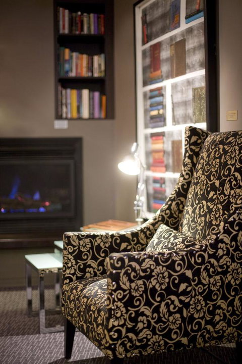 Alto Hotel On Bourke - Tourism Guide 37