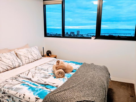 Breathtaking View Apartment With Gym & Sauna - Tourism Guide 8