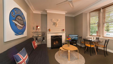 Athelstane House - Travel Search 14