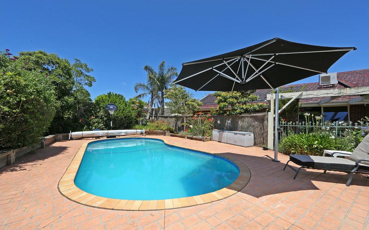 Rowville VIC Tourism Guide