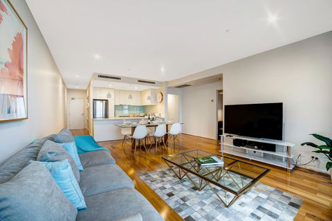 Signature Waterfront Apartments - Travel Agents 12